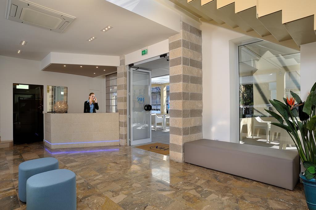 Hotel Delle Nazioni Pesaro Zewnętrze zdjęcie
